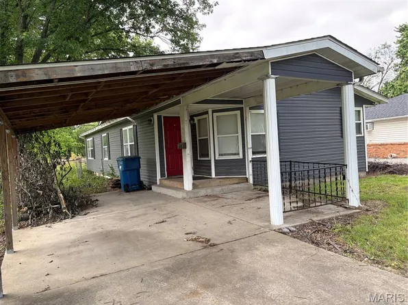 306 W 5th St, Cahokia, IL 62206