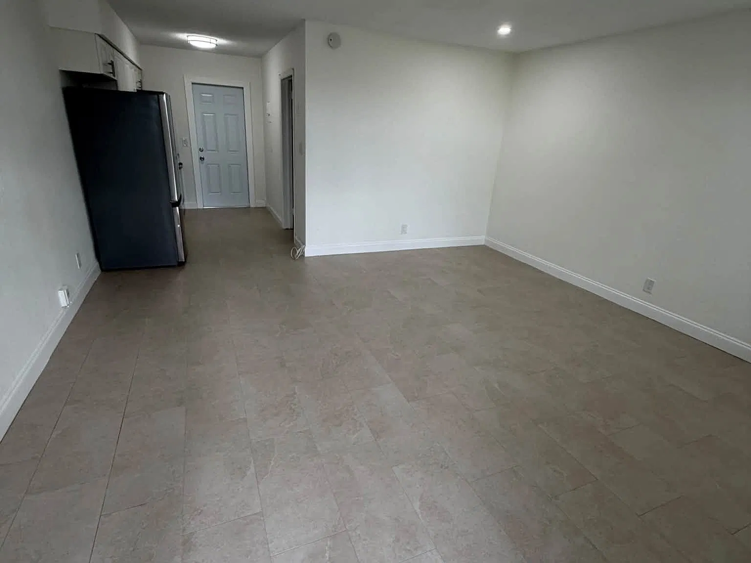 Studio, $1,695 — Photo 4
