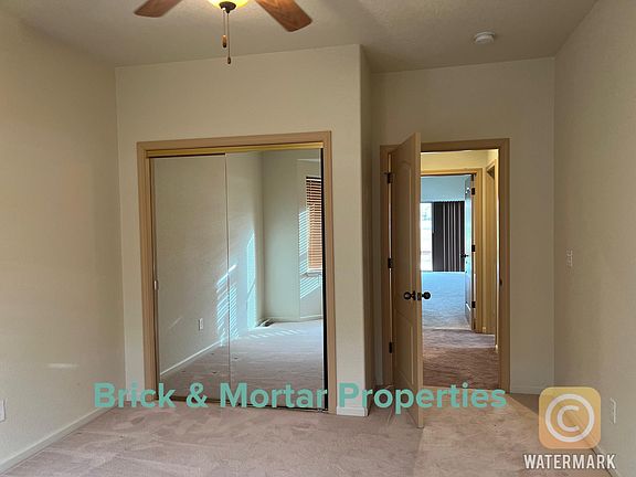 2nd image of 1560 Silver Oak Dr