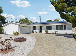 8408 Cozycroft Ave, Winnetka, CA 91306