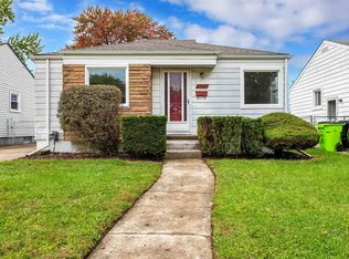25231 Lehner St, Roseville, MI 48066