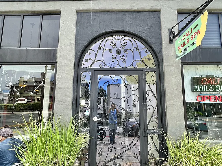 2803 Telegraph Ave — Photo 38