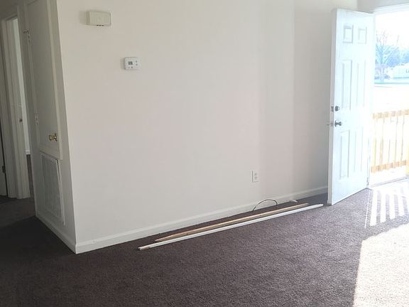 5th image of 1021 Durham St
