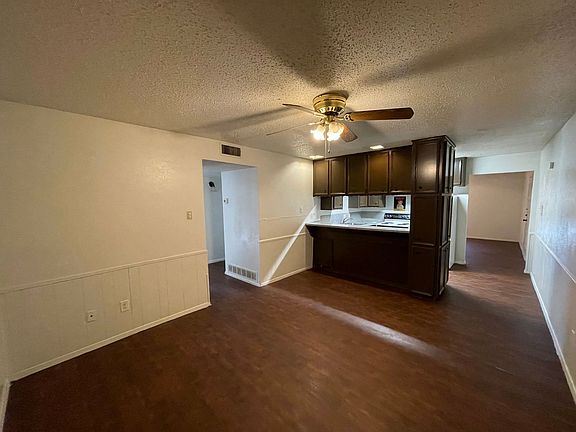 3rd image of 2909 Las Vegas Trl APT B