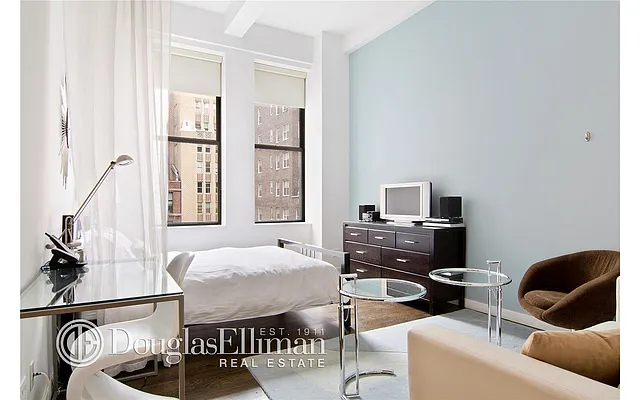 Sold by Douglas Elliman | media 3