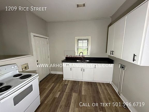 4th image of 1209 Rice St