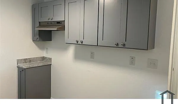 1 bed, 556 sqft, $1,150 — Photo 3