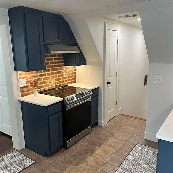 254 N Broad St — Photo 5