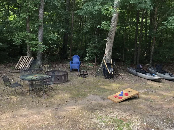 265 Henley Gardens Ln, Big Sandy, TN 38221