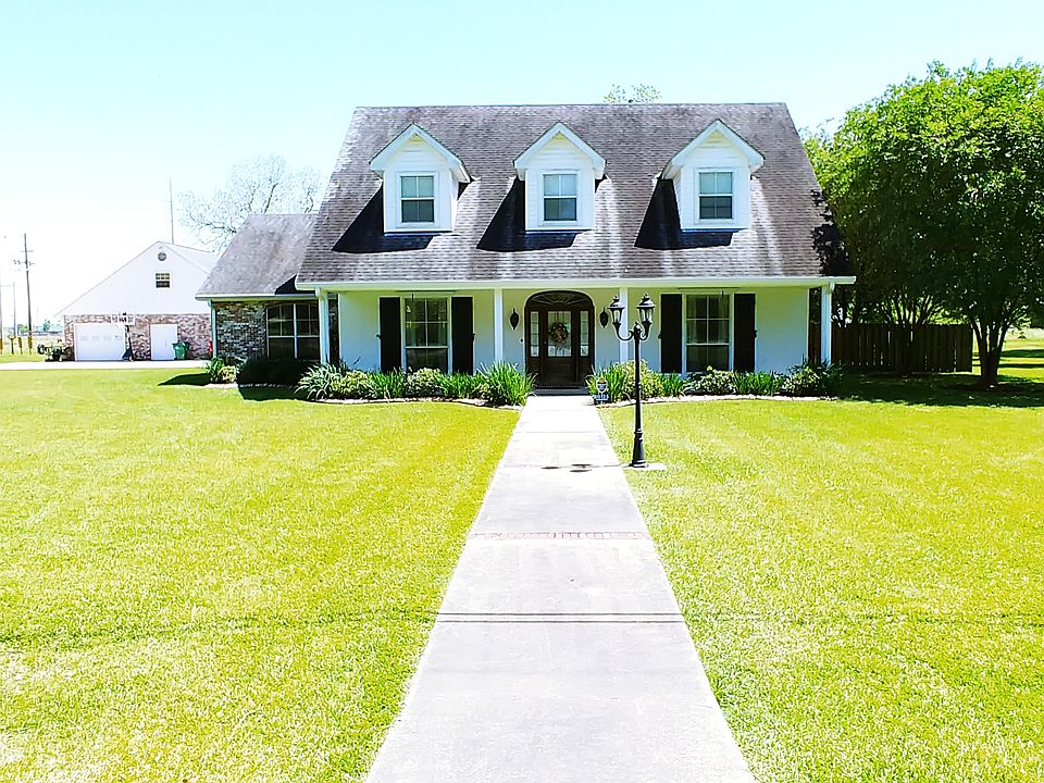 1st image of 60125 Lafourche St