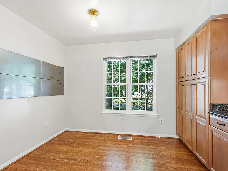 4515 Boastfield Ln — Photo 7