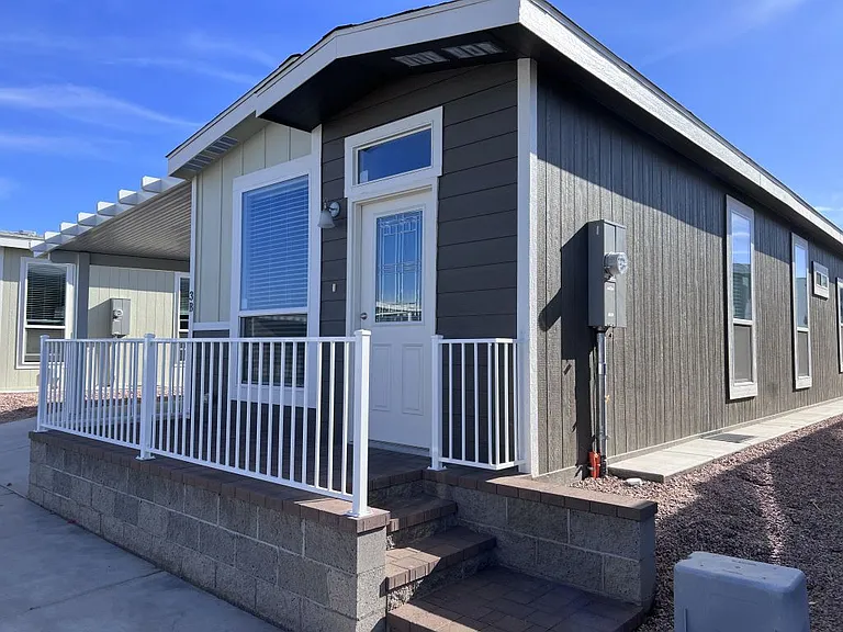 2206 S Ellsworth Rd #3B — Photo 4