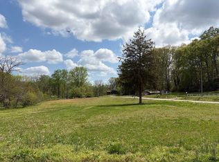 302 E Lime St, Blacksburg, SC 29702