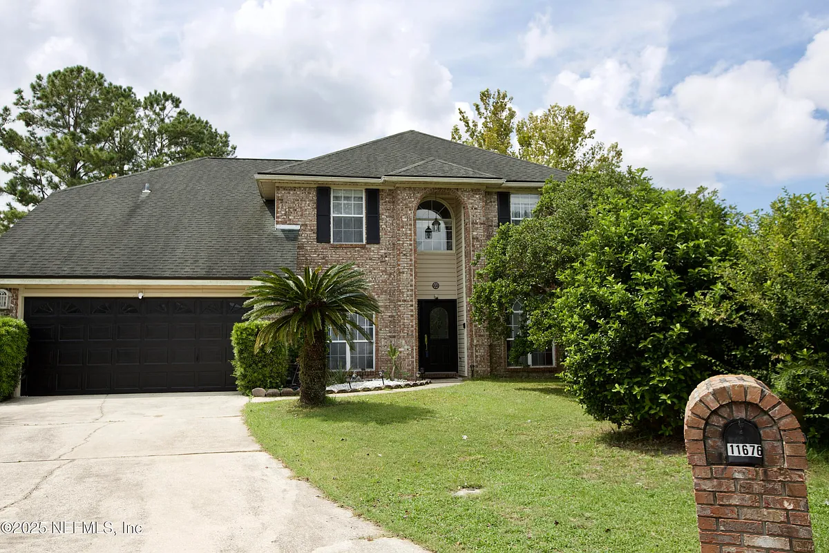 Building Photo - 11676 Oxford Crest Ln