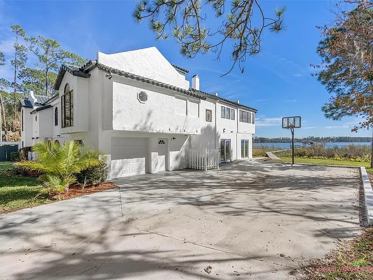 14182 Lake Mary Jane Rd — Photo 35