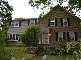 46 Spring St, Foxboro, MA 02035