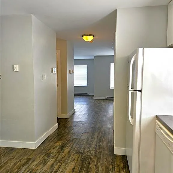 127 Waterloo St #120 — Photo 10