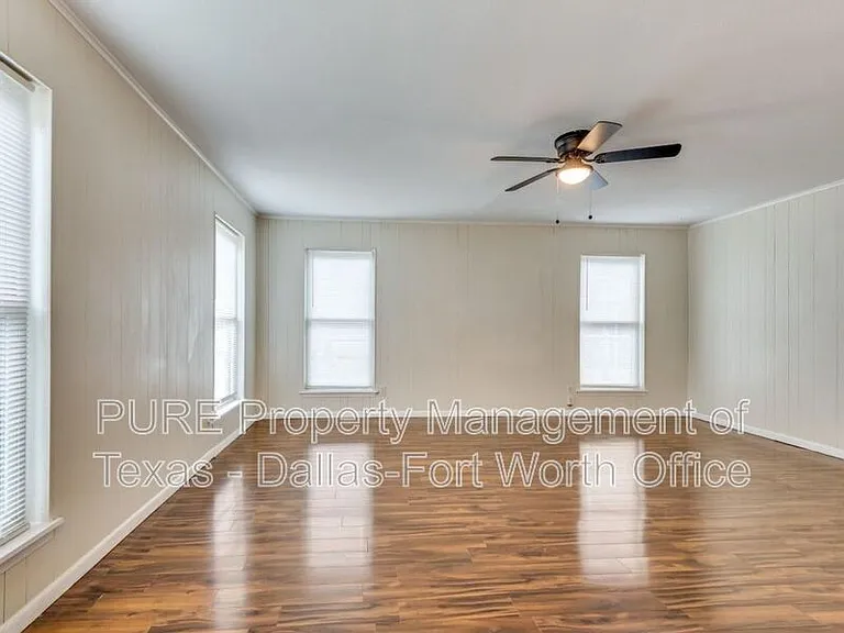 1224 Parkwood Pl — Photo 5