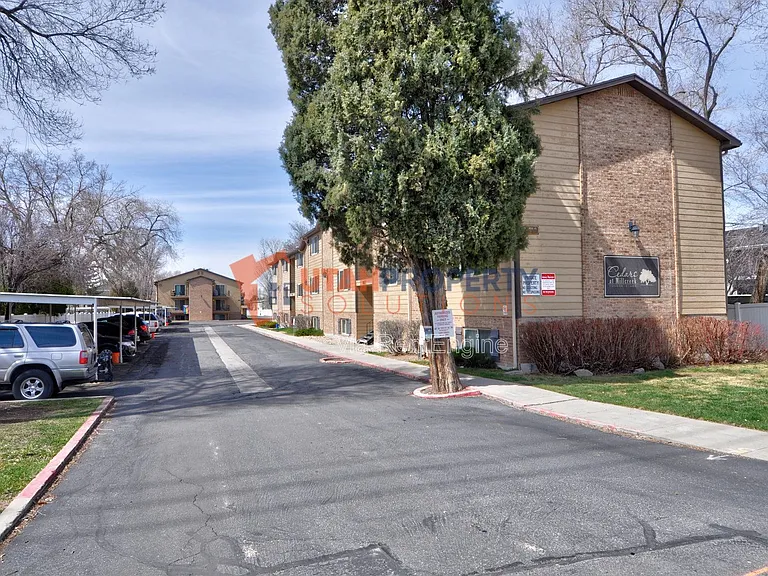 887 E Cedar Pine Ct #21 — Photo 4