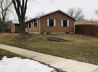 1655 Marikay Ave, Aurora, IL 60505