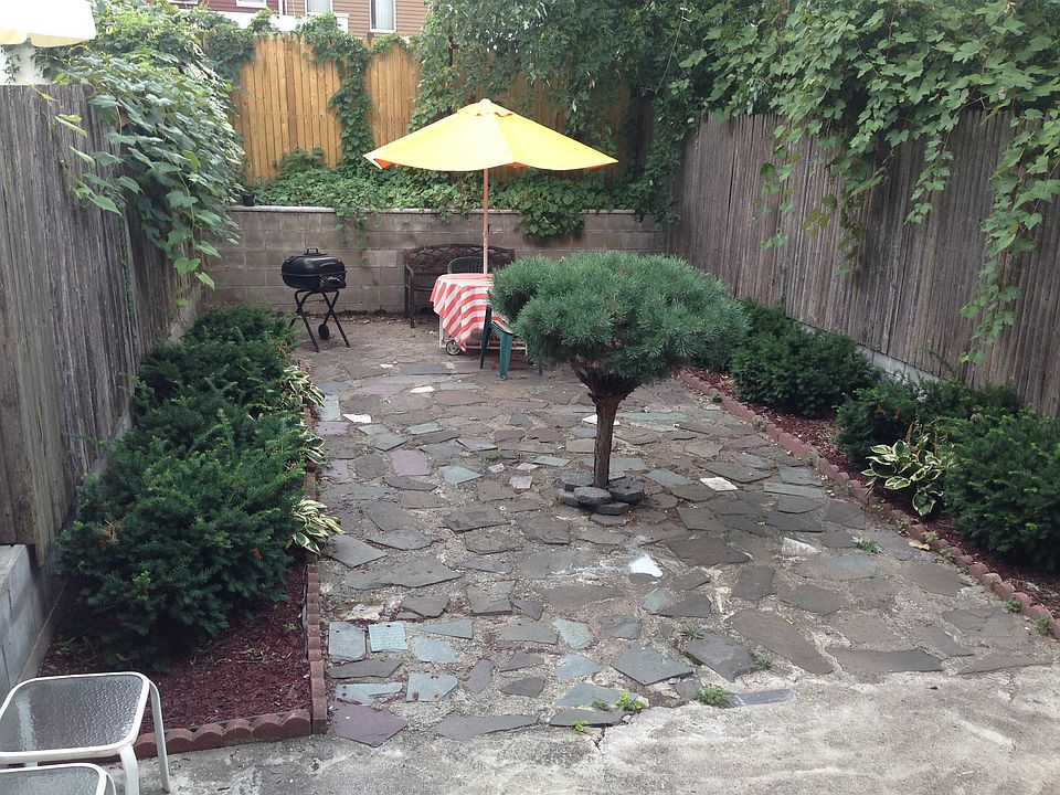 1st image of 368 13th St #1