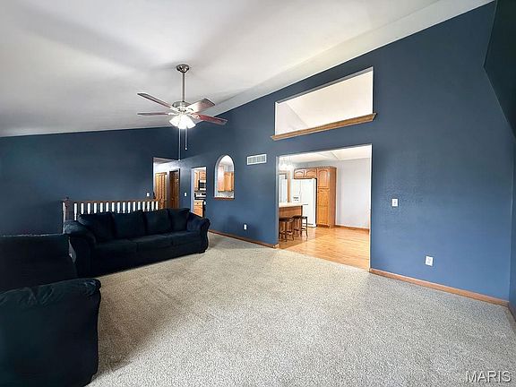 5th image of 1504 Essex Heights Dr