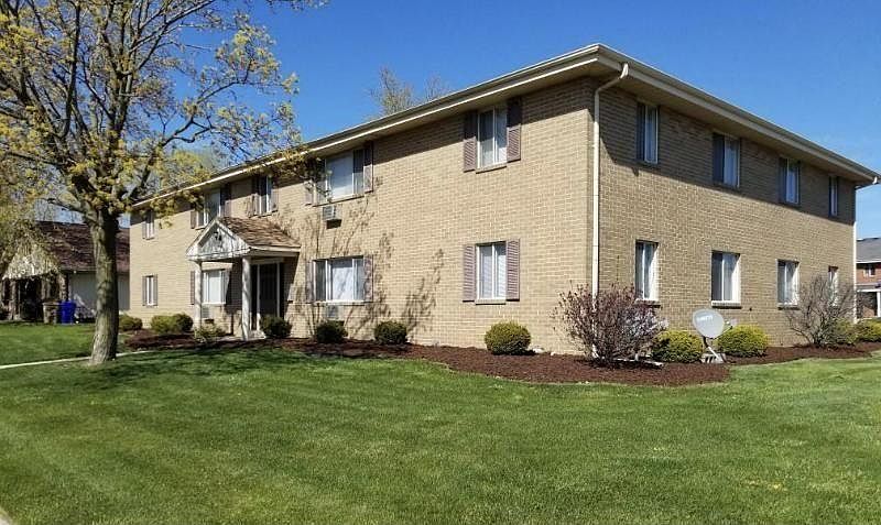 9047 16th Ave APT 101, Kenosha, WI 53143 | Zillow