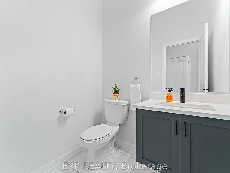 700 Coast Cir — Photo 8