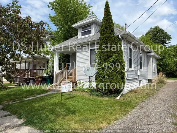 824 Cleveland St, Lansing, MI 48906