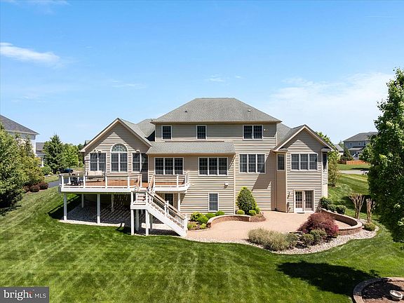 5th image of 5214 Bonnie Brae Farm Dr