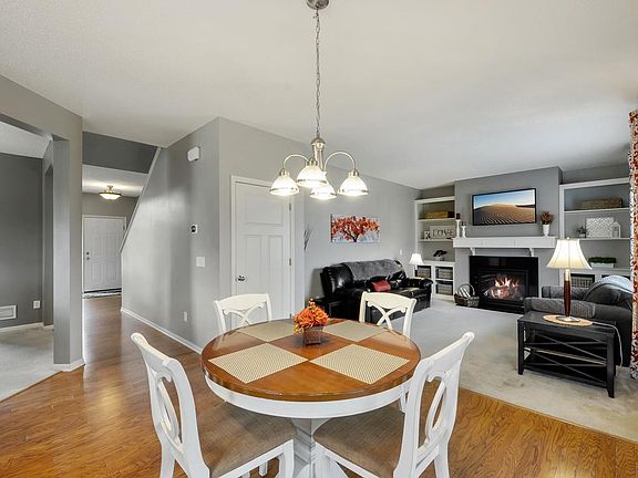 5th image of 12719 Kiska St NE