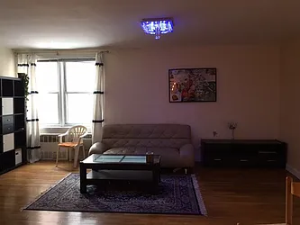 Sold by AAA Young Shuen Realty Inc.