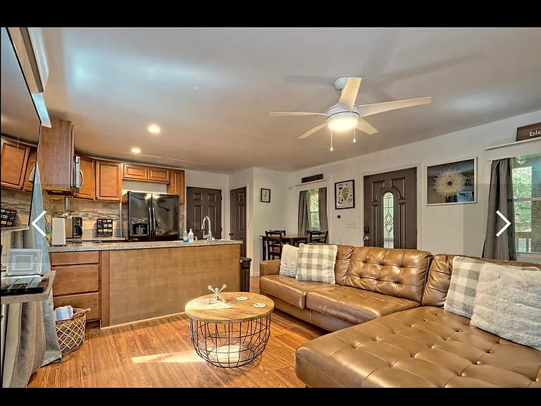 257 Pen Dr — Photo 3