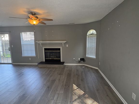 4th image of 4680 Shallowford Cir