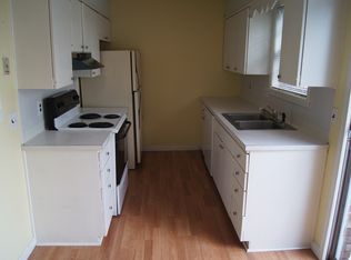 114 Brewer St APT 4, Harrison, AR 72601