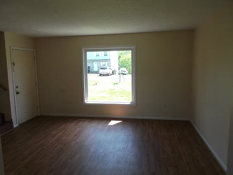 1413 Kingswood Way — Photo 14
