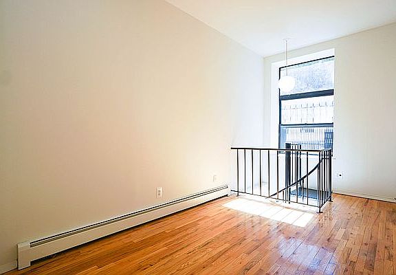 4th image of 307 E 94th St APT A
