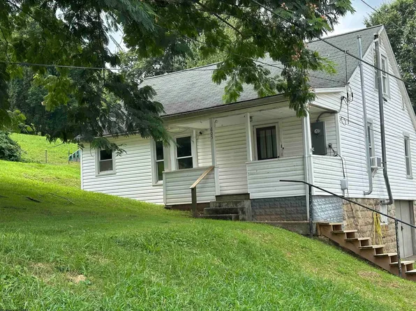 605 Sheridan St, Glenville, WV 26351