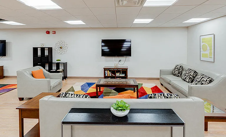 Channel Square Apartments — Photo 22
