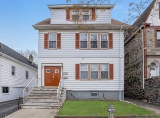 90 Brookwood St, East Orange, NJ 07018