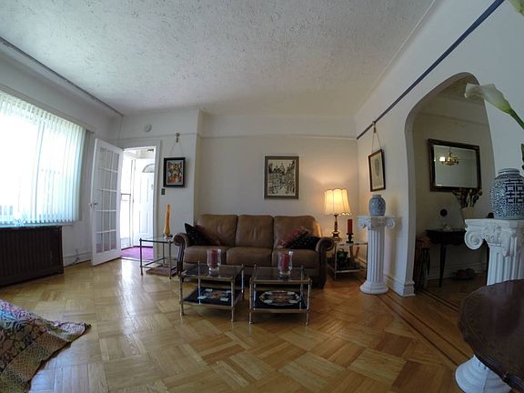 4th image of 2445 97th St