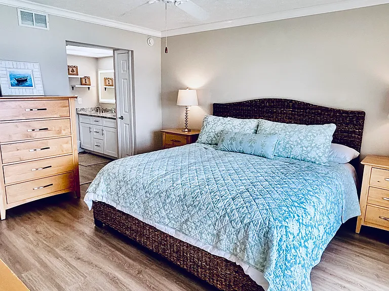 408 Tudor Dr #1C — Photo 16