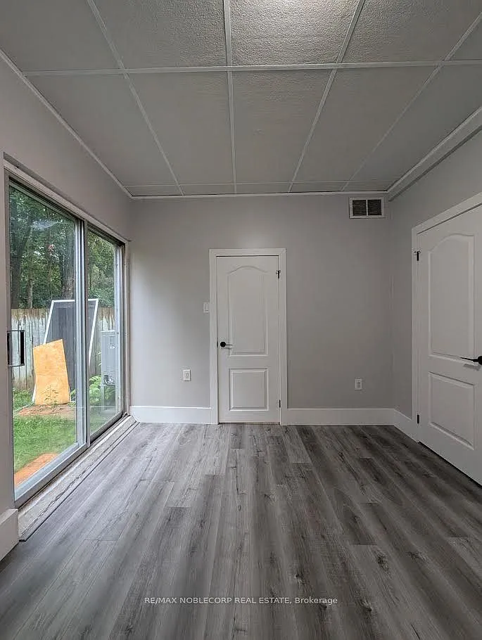1 bed, $1,400 — Photo 3