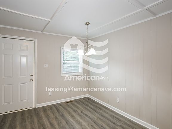 1936227_005_wm_-_dining_room_13198301.jpg