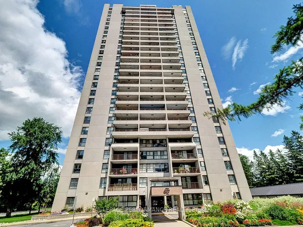 1785 Frobisher Ln #2706, Ottawa, ON K1G 3T7