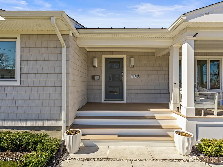 866 Red Oaks Dr — Photo 5