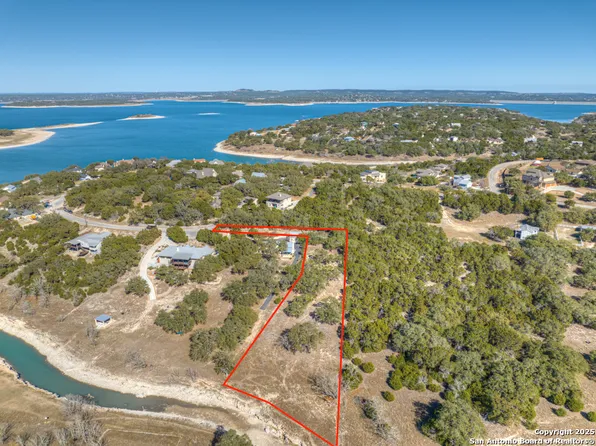 995 Five Oaks LOT 1, Canyon Lake, TX 78133