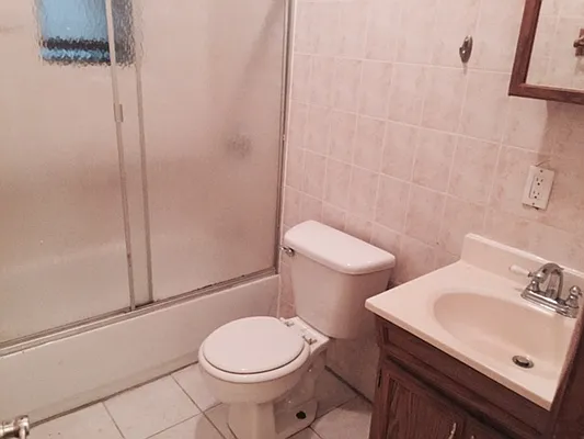 Rented by Premier Metro Realty Corp | media 16