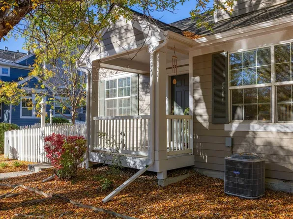 713 Snowberry St, Longmont, CO 80503