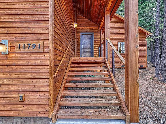 3rd image of 11791 Schussing Way